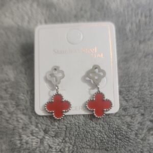 Red Clover Drop Earrings - Stainless Steel